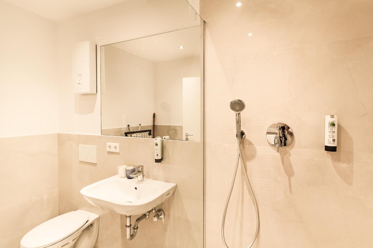 Sleep Inn Wehrhahn Suites Düsseldorf Buitenkant foto